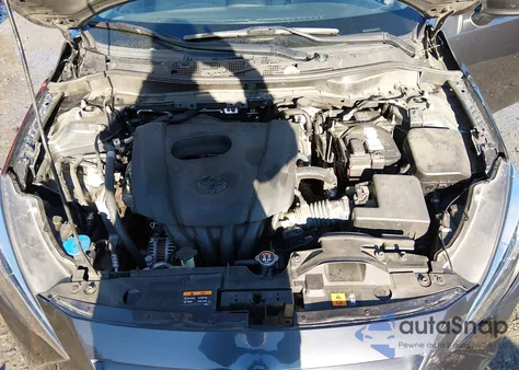 2019 Toyota Yaris L z USA, uszkodzony, nr VIN 3MYDLBYV7KY508237